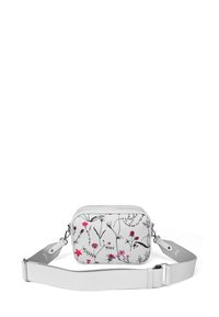 Bílá crossbody taška s květinovým vzorem a růžovými akcenty, obdélníkového tvaru, z koženého materiálu, s odnímatelným popruhem.