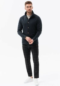 Ombre BUTTON-DOWN WITH  - Felpa con zip - black