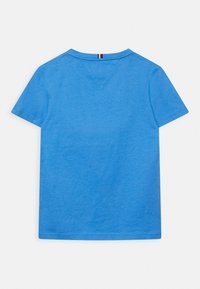 Tommy Hilfiger ESSENTIAL TEE - T-shirt básica - mesmerizing blue