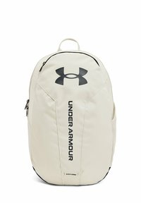 Unselected, summit white