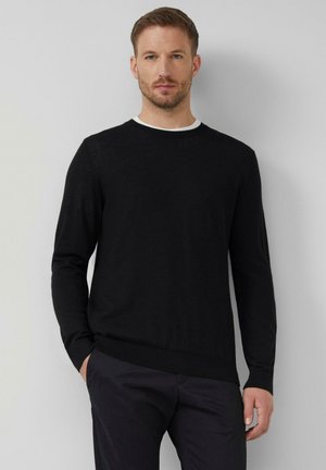 - Sweter