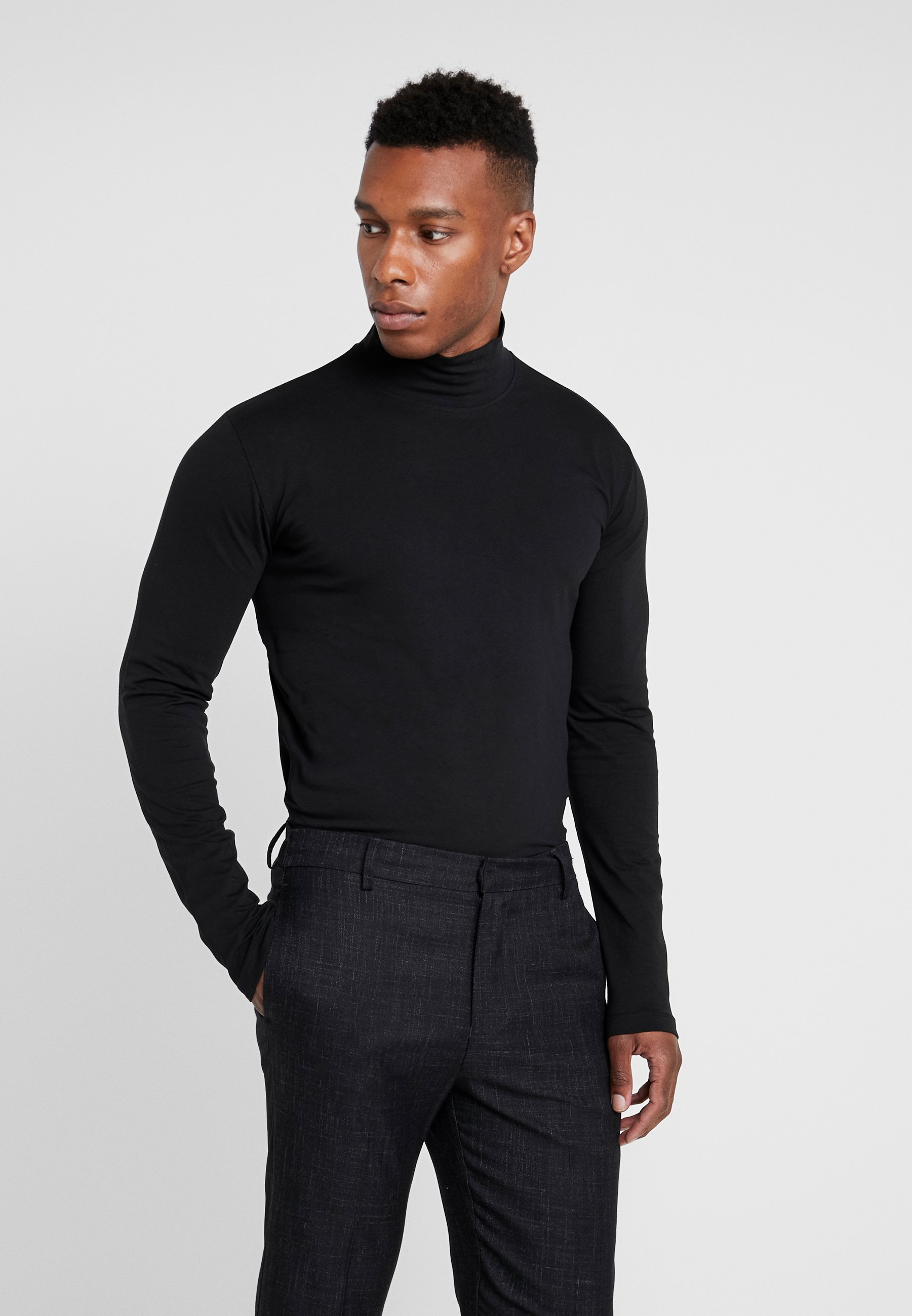 roll neck tee shirts