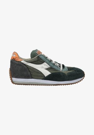 Diadora HERITAGE EQUIPE H DIRTY STONE WASH EVO - Sneakers basse - green
