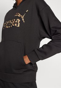 Puma Felpa - black