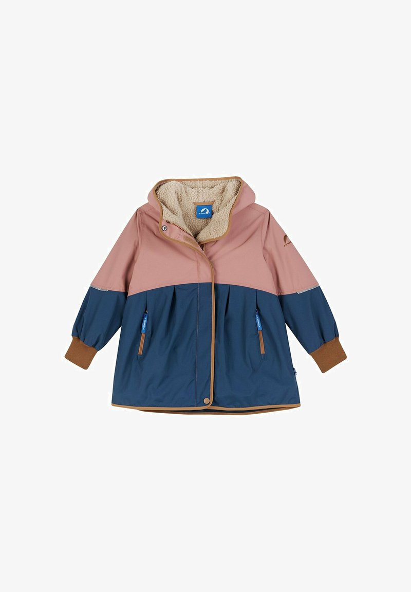 Giacca resistente all'acqua con parte superiore rosa, parte inferiore blu navy e dettagli marroni. Presenta un morbido rivestimento interno, cappuccio e tasche con zip.