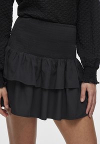 VILA VIVULLA HW SHORT LAYER - Miniseelik - black