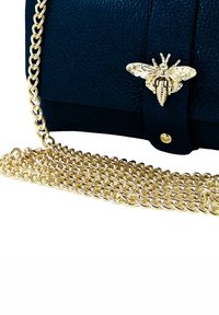 DrachenLeder TOSCANTO - Clutch - dunkelblau