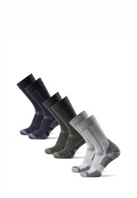 Quattro paia di calzini alla caviglia in blu navy scuro, verde oliva e grigio, con parte superiore a costine e motivi geometrici nella parte inferiore.