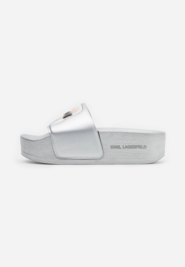 KONDO MAXI IKONIC PLATFORM SLIDE - Mules - silver