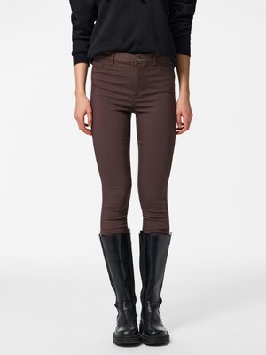 Pieces, Džínsy skinny fit - hot fudge