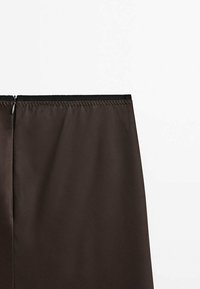 Massimo Dutti Jupe trapèze - dark brown