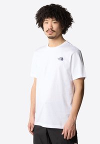 The North Face M SS BOX NSE TEE - Print T-shirt - tnf white summit navy