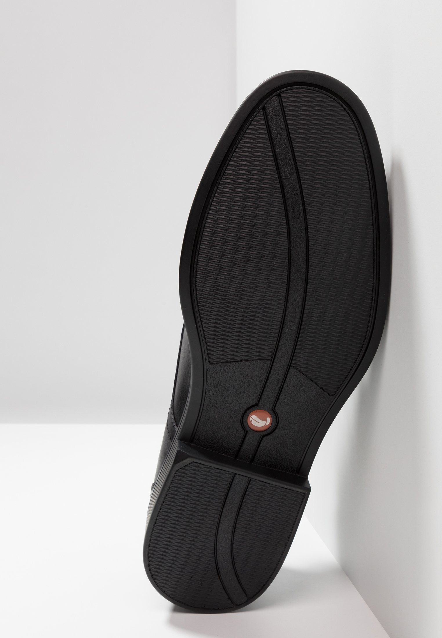 un aldric lace clarks