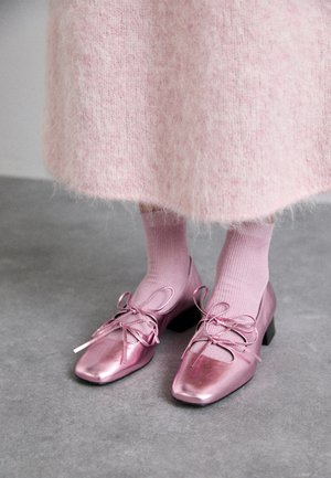 ISABEL - Snørepumps - pink