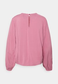 Blusa de mangas longas rosa com abertura em forma de chave nas costas, tecido suave e mangas franzidas, com um elegante acabamento ao redor do decote.