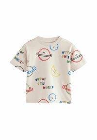 Tricou din bumbac cu mânecă scurtă, de culoare crem, cu desene colorate de planete și lună în stil cartoon, având textul "OUT OF THIS WORLD" în diverse culori.