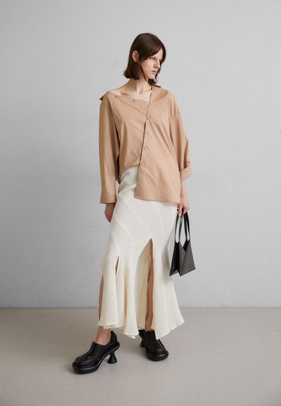 A.W.A.K.E. MODE OFF SHOULDER - Πουκαμίσα με κουμπιά - beige