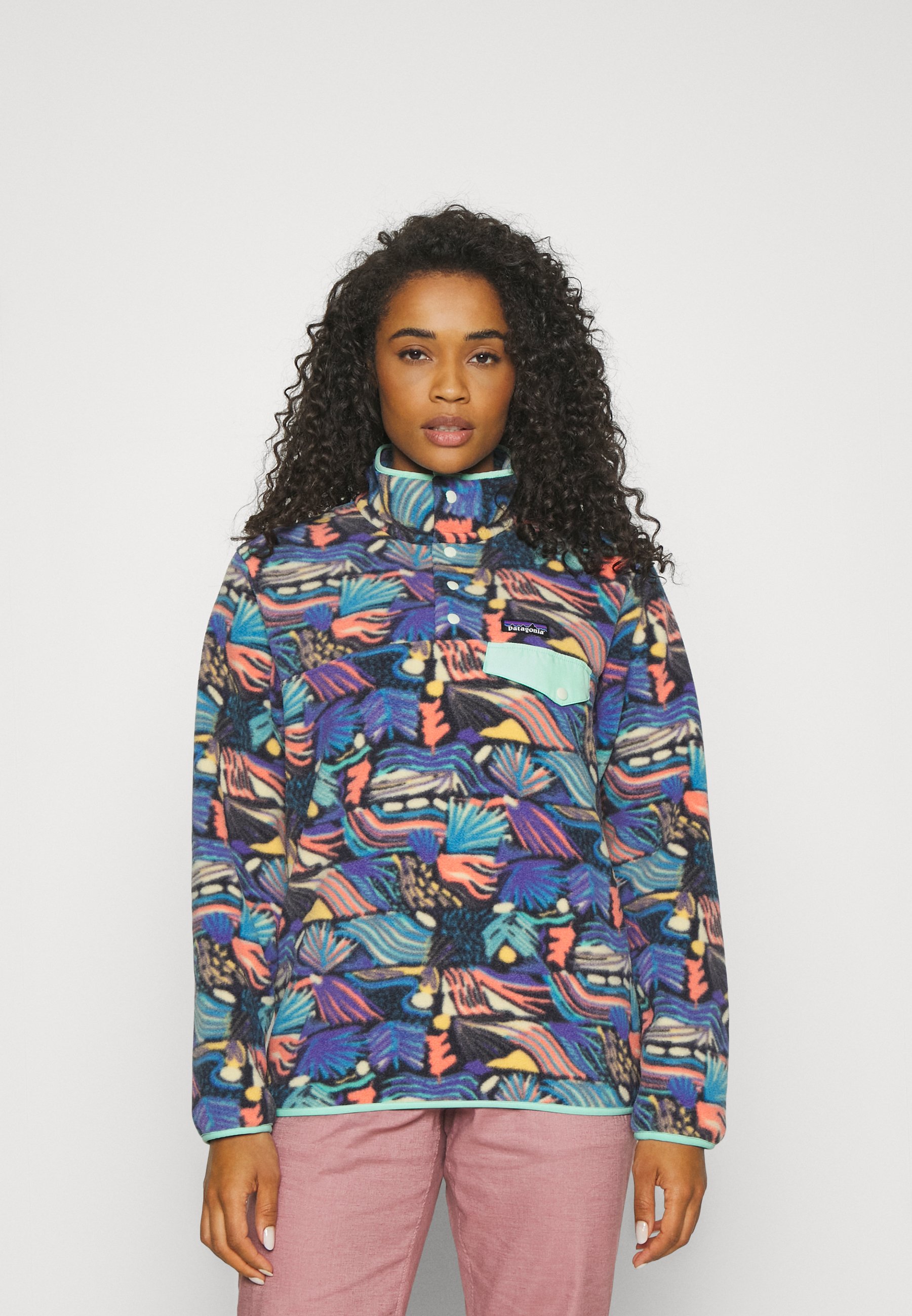 patagonia multi color