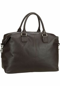 Sac de voyage en cuir brun avec deux poignées arrondies, une fermeture zippée et des garnitures en ton argent. Présente une surface texturée et de subtils détails de couture.
