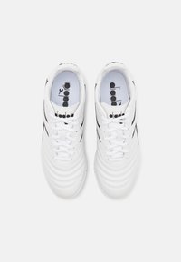 Diadora BRASIL TFR Scarpe da calcio per terreni sintetici white