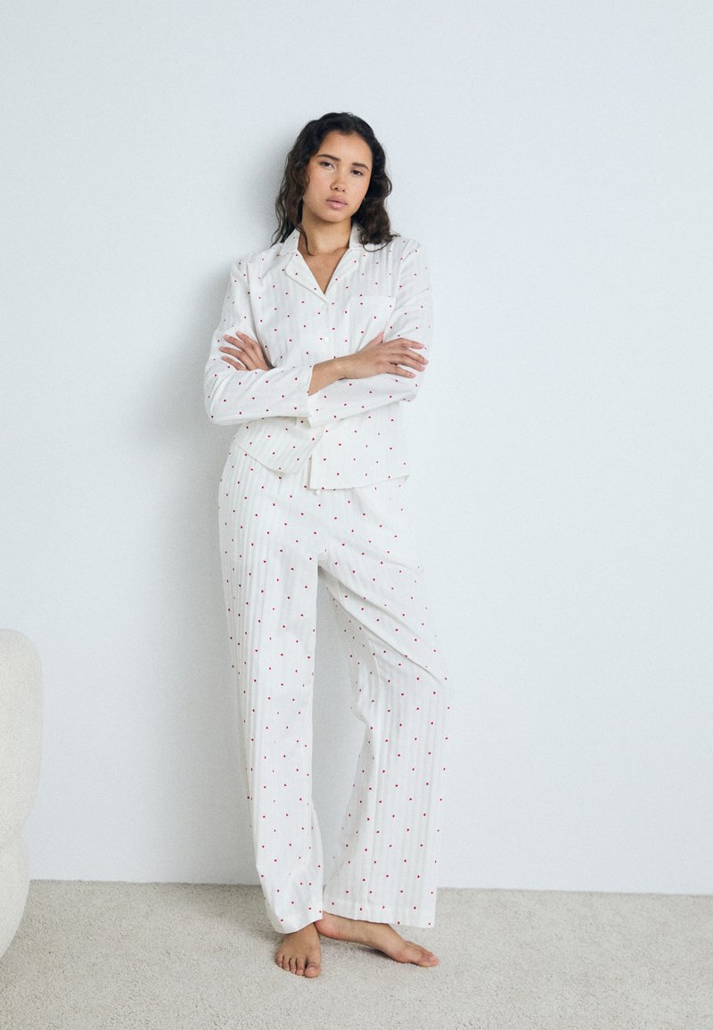 Hunkemöller Pyjamashirt crème Hunkemöller Pyjamashirt crème