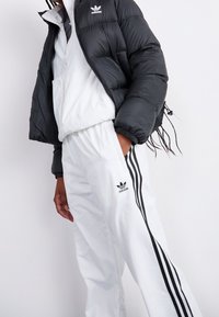 adidas Originals Tracksuit bottoms - white