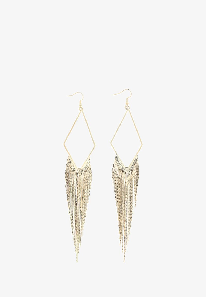 Orecchini a forma diamantata in tonalità oro con una frangia di componenti a catena, creando un effetto stratificato e texturizzato. Design leggero.