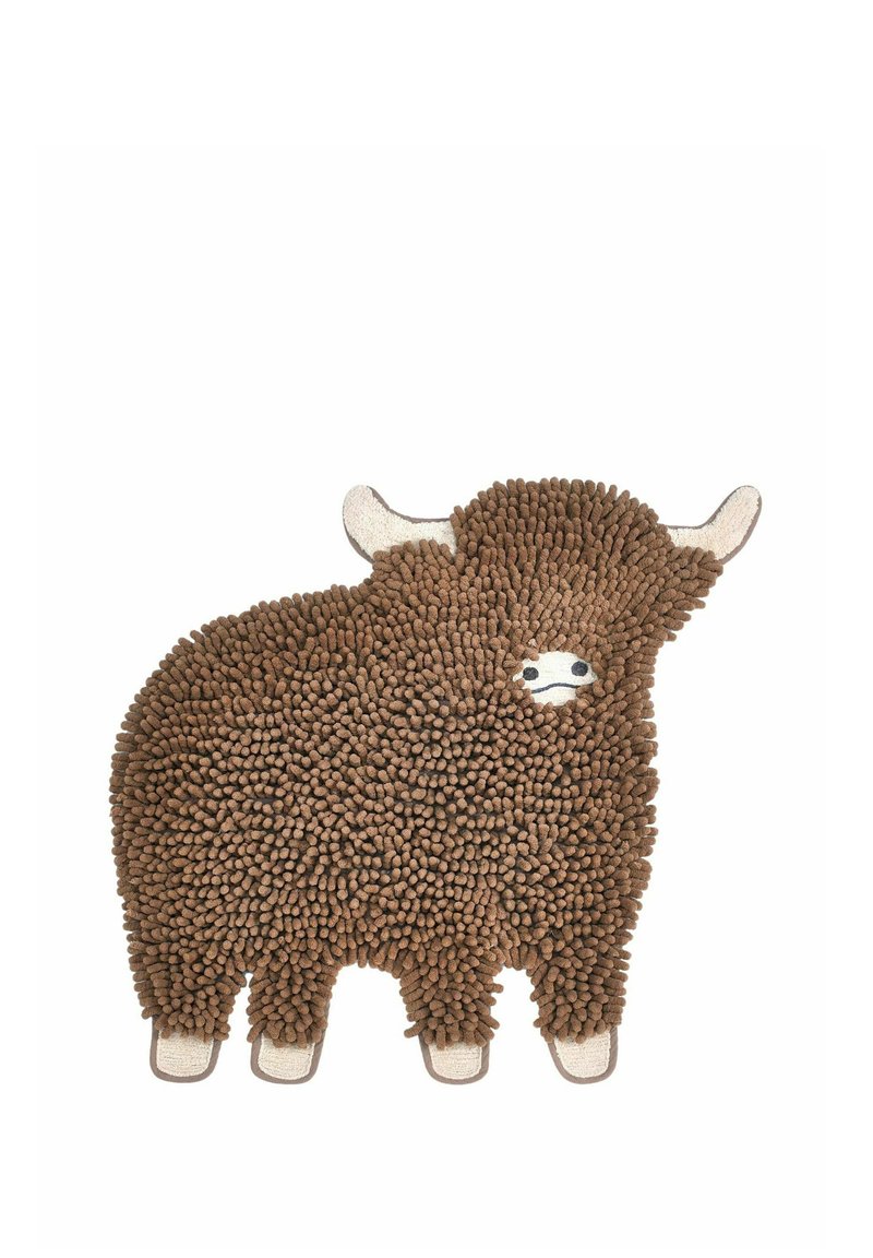 Brauner zotteliger Teppich in Form eines Bullen mit weißen Hörnern, kleinen Augen und beigen Füßen auf weißem Hintergrund.