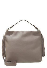 Torebka skórzana w odcieniu taupe z górnym uchwytem, odpinanym paskiem na ramię oraz detalami w postaci chwostów po obu stronach.
