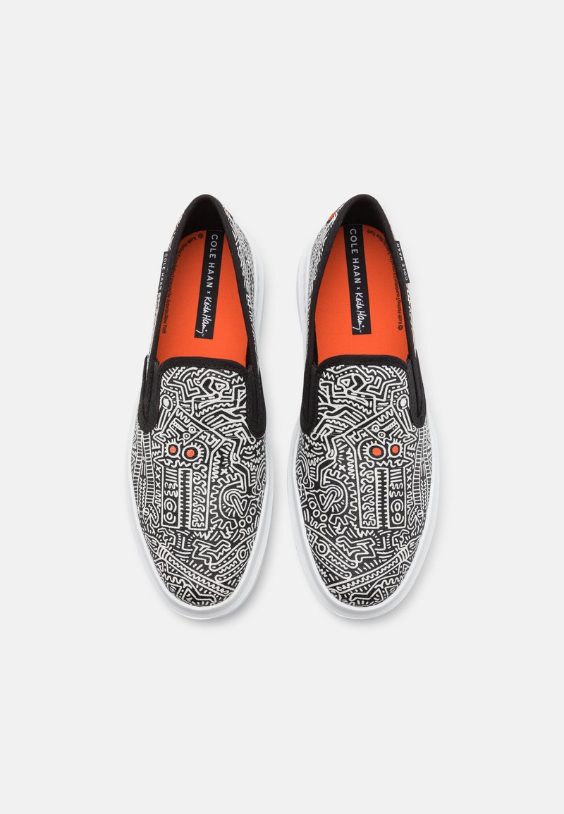 Herren Slipper | Cole Haan CH X KEITH HARING GRANDPRO RALLY SLIPON Slipper black/white/flame/schwarz - RX85360 Herren Slipper | Cole Haan CH X KEITH HARING GRANDPRO RALLY SLIPON Slipper black/white/flame/schwarz - RX85360