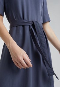 Tiger of Sweden Vestido informal - dark blue