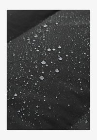 Unausgewählt, black