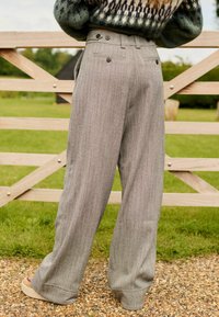 Next WARM HANDLE TEXTURED WIDE LEG - Nohavice - herringbone