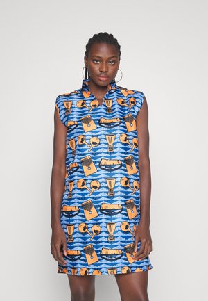 MASA MARA DRESS - Φόρεμα ημέρας - blue/orange