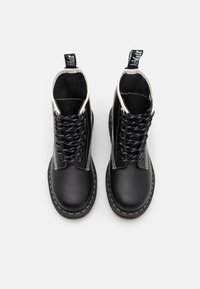 Dr. Martens 1460 DISRUPT UNISEX - Botins de atacadores - black smooth