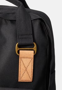 Doughnut UNISEX czarny