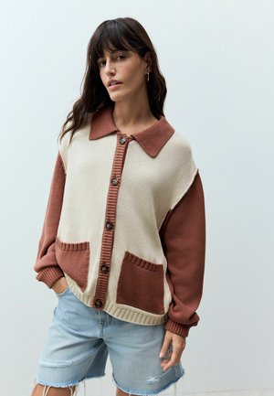 Next FLORAL BACK GRAPHIC COLLARED - Strickjacke - neutral