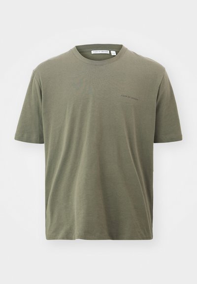 Tiger of Sweden PRO - Basic póló - october sage