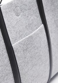 Zign Velká kabelka - grey