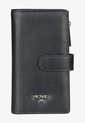 Le portefeuille en cuir marine présente une texture lisse, des coins arrondis, un fermoir à pression et un logo embossé sur le devant.