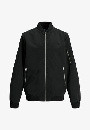 Fekete bomber dzseki bordás szegéllyel és mandzsettákkal, elölt zipzárral, oldalsó zsebek zipzárral, valamint egy további zipzáras zseb a karon.