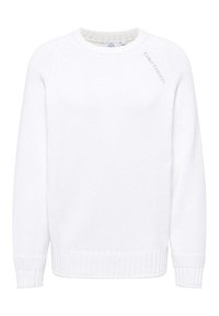 Hvid strikket sweater med rund halsudskæring, ribbede manchetter og kant. Har subtil branding på venstre skulder og en blød tekstur.