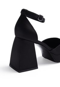 PARFOIS Platåpumps - black