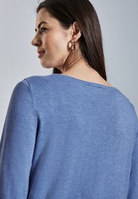 Street One Stickad tröja - blau