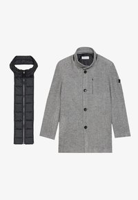 Thumbnail Image 8
