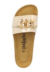 Sandal in patinato beige con accentuazione in catena dorata, soletta contornata marrone e logo del marchio stampato in nero sulla pianta.