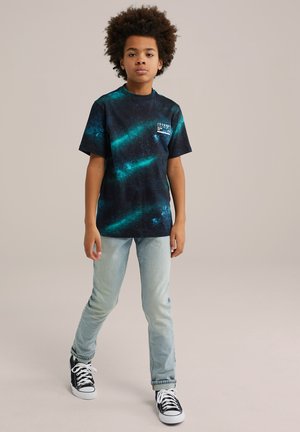 - T-shirt z nadrukiem