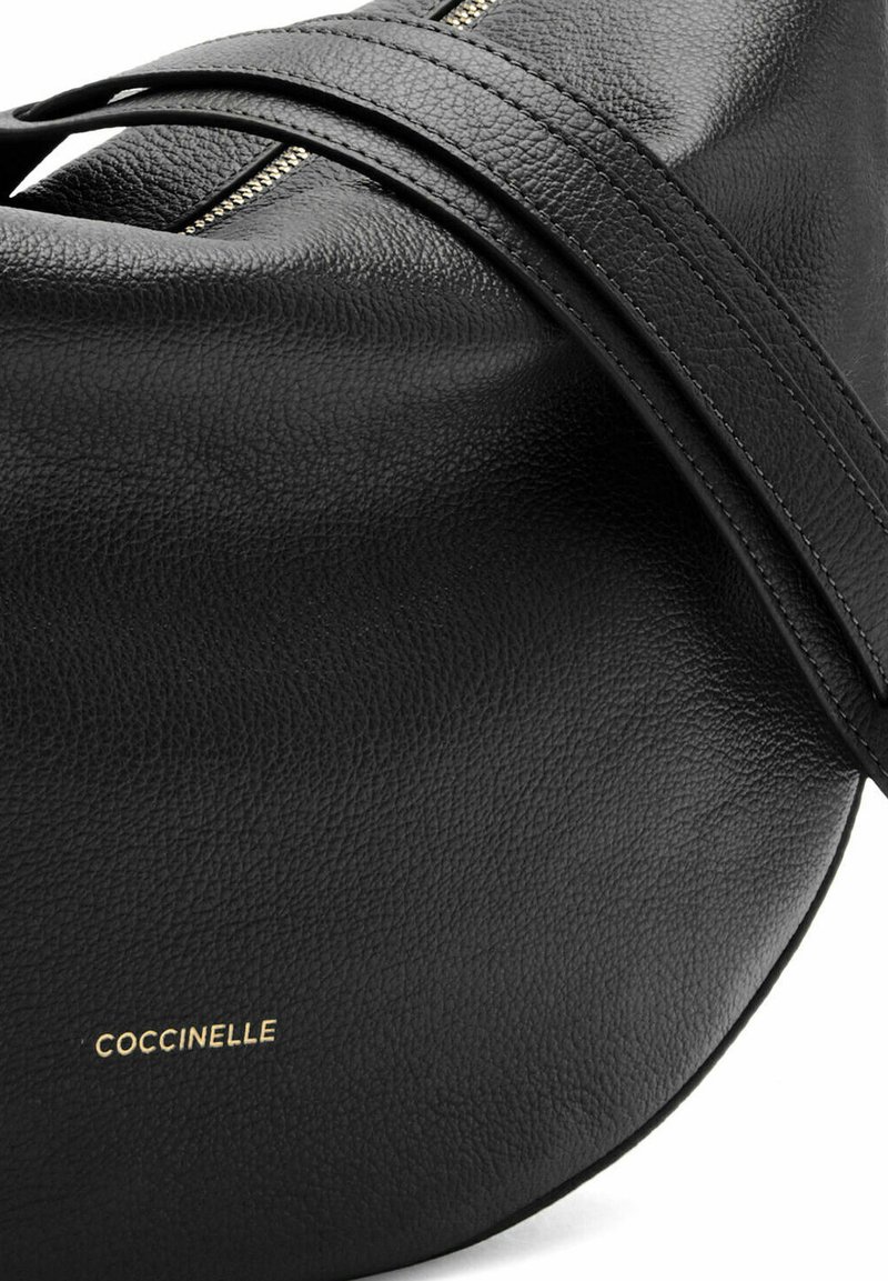 Damen Handtaschen | Coccinelle LEA Umhängetasche noir/schwarz - MK55452 Damen Handtaschen | Coccinelle LEA Umhängetasche noir/schwarz - MK55452