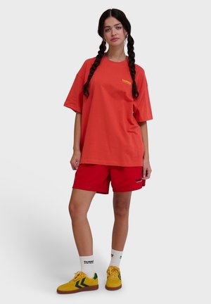 LOOSE BEES STADIUM - T-shirt print - light red
