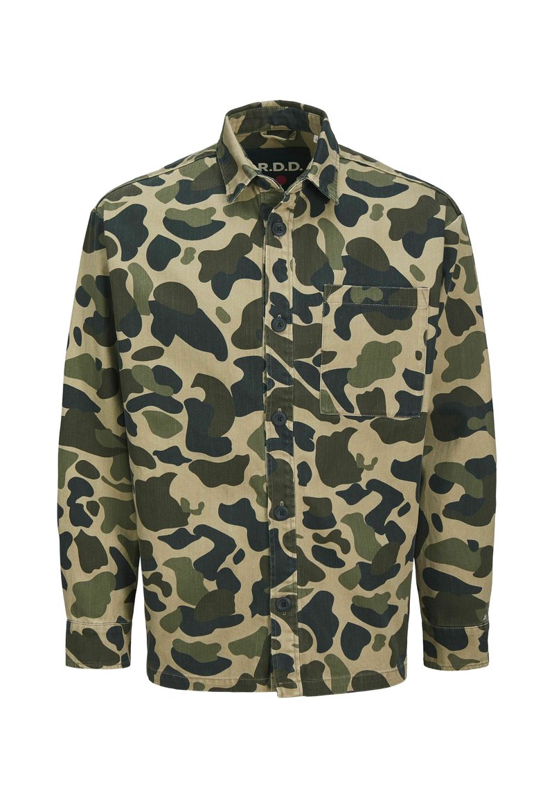 Camicia camouflage con base beige e forme astratte verdi e verde scuro, maniche lunghe, chiusura frontale con bottoni e tasca sul petto.